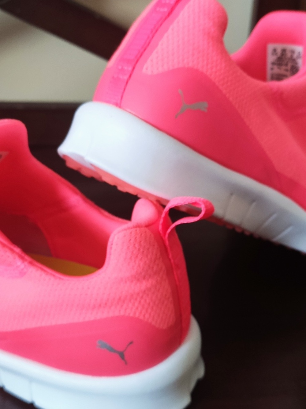 PUMA Women‘s Neon Pink Slip-On Sneakers, Size US 8/EUR 38.5